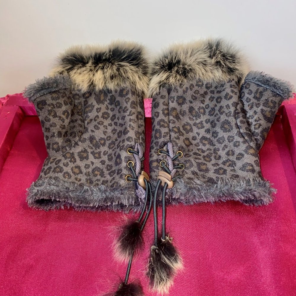 Fashion Fingerless Mittens